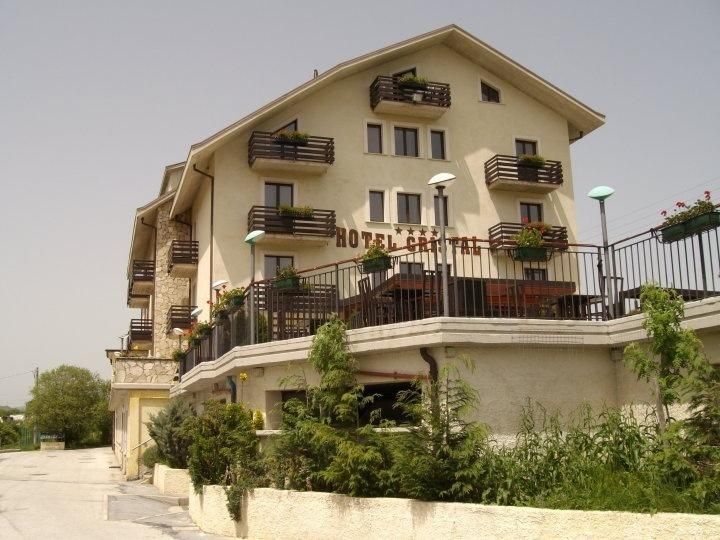 Hotel Cristal — hotel in Roccaraso