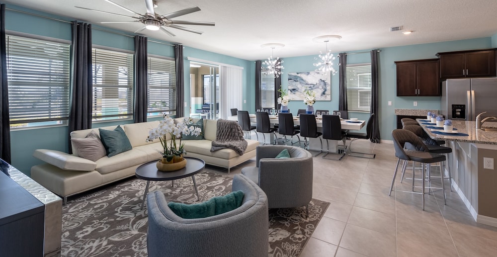 7587oml Solterra Resort 7 Bedroom Home by RedAwning - photo 15