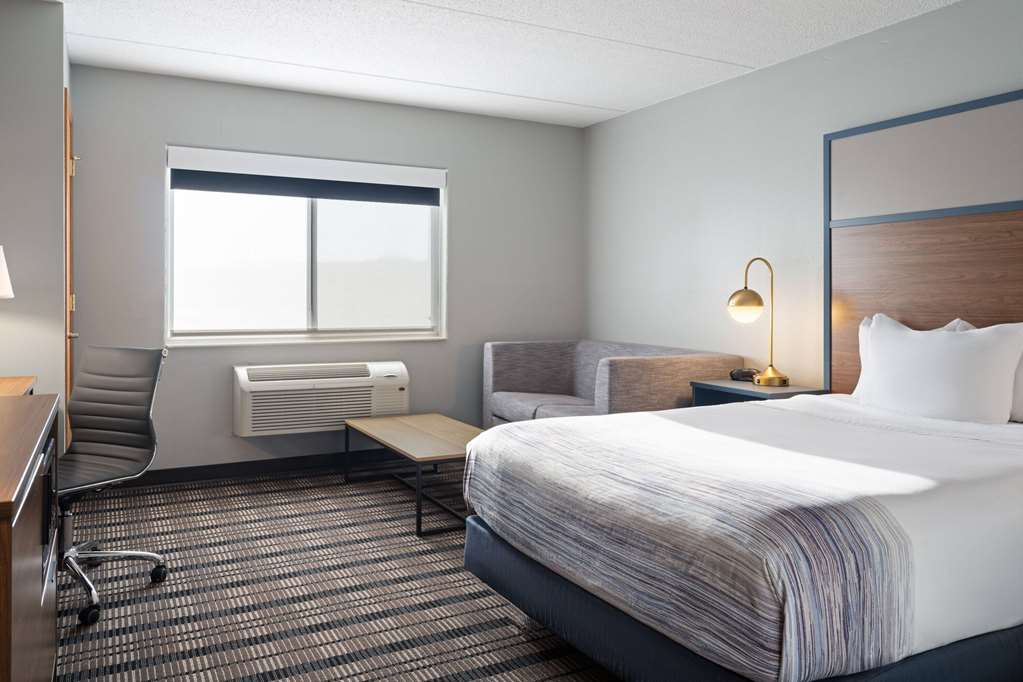 AmericInn by Wyndham Beaver Dam - photo 25