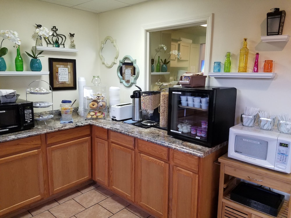Ozark Valley Inn - photo 38