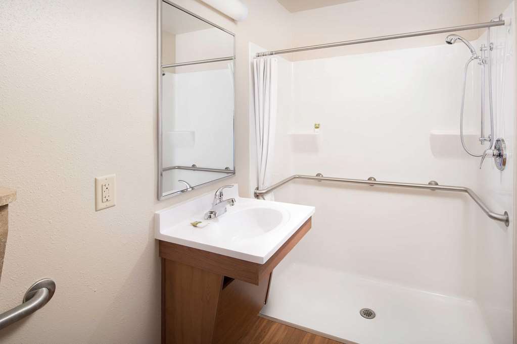 WoodSpring Suites Chattanooga - photo 12