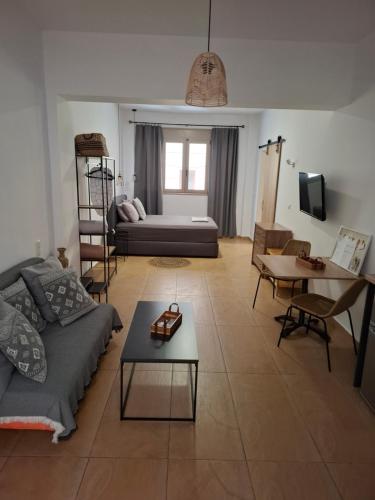 City Spot — 4-Star Luxury Hotel in Irakleion, Greece