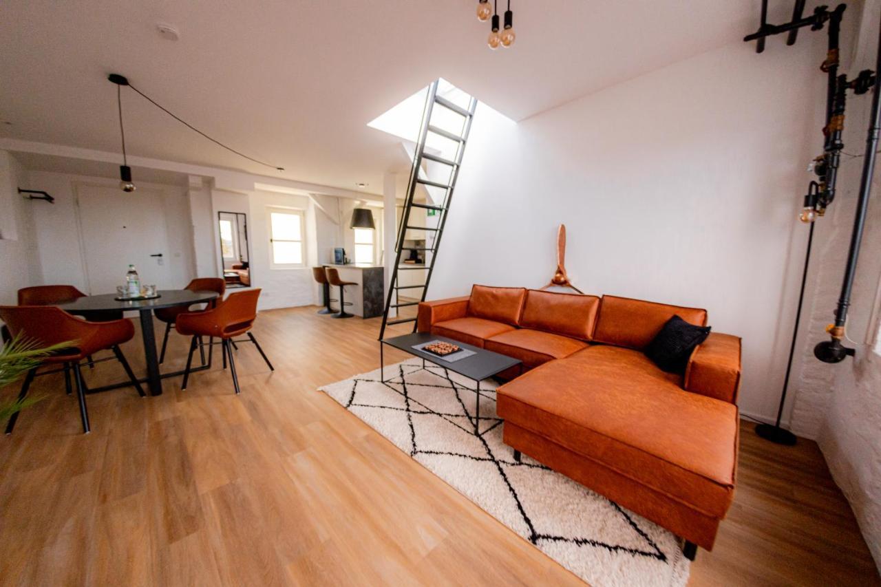 Highlight am Stadtplatz Mühldorf C4S COME4STAY 2 Zimmer Wohnung I bis zu 5 Gäste — 4-Star Luxury Hotel in Muehldorf, Germany