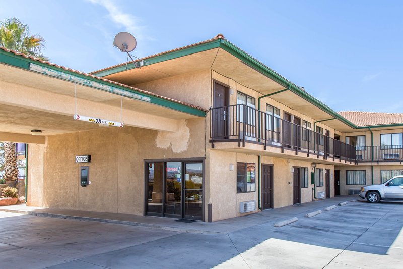 Rodeway Inn Red Hills - photo 11