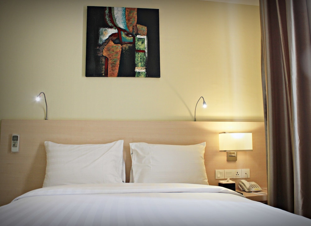 Biz Hotel Batam — Batam — photo 2