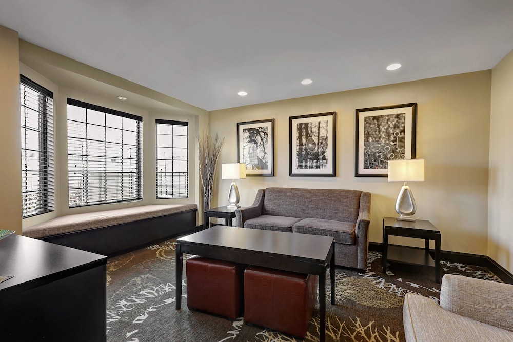 Staybridge Suites Washington D.C. Greenbelt IHG - photo 26