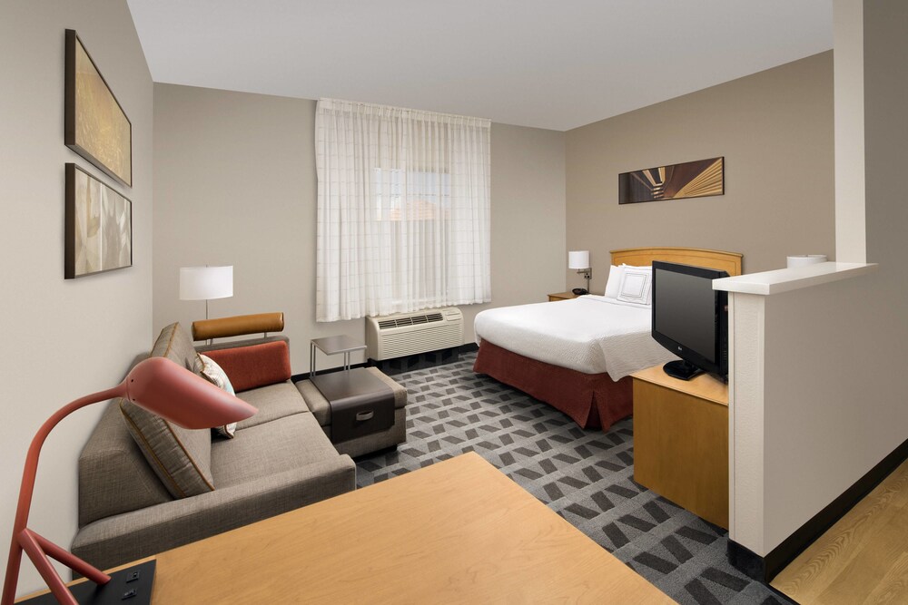 Towneplace Suites Abq Airport - photo 16