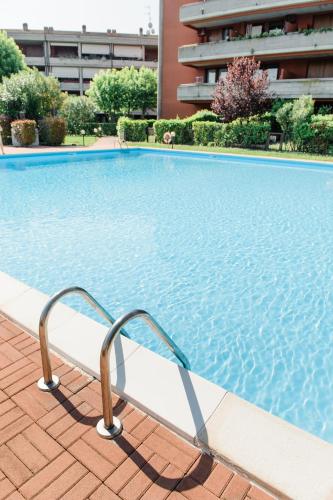 Appartamento Afrodite — 4-Star Luxury Hotel in Desenzano Del Garda, Italy