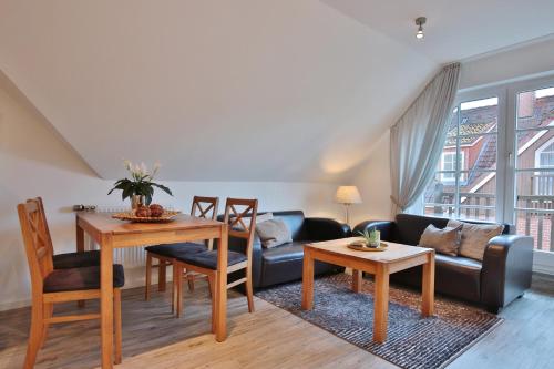 Am Rosenhain 6 Am Rosenhain 6 Appartement 4 — 4-Star Luxury Hotel in Timmendorfer Strand, Germany