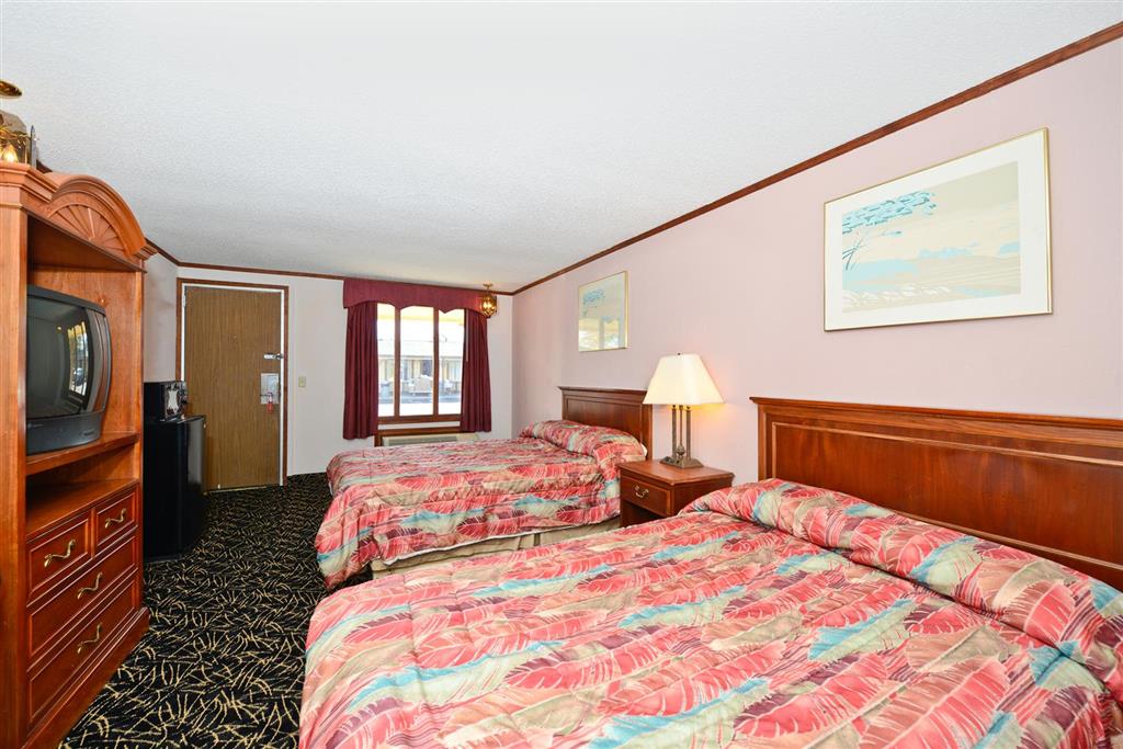 Americas Best Value Inn & Suites Warren Detroit - photo 10