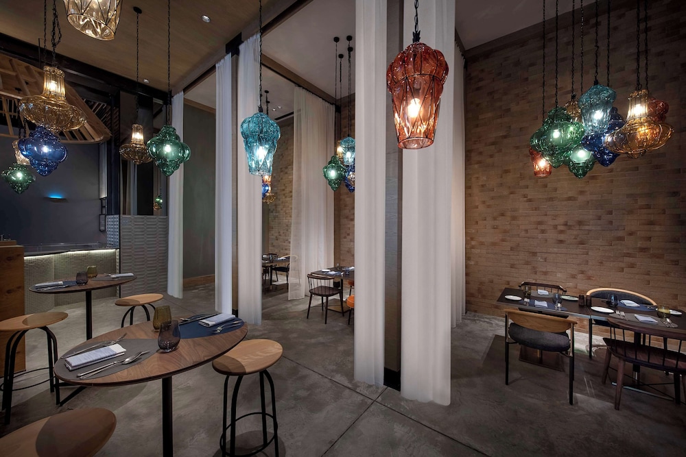 מזון ומשקאות