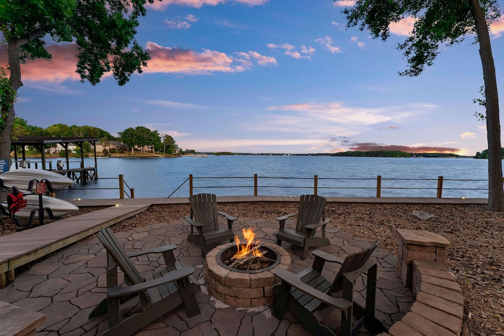 Lake Norman Getaway - photo 98