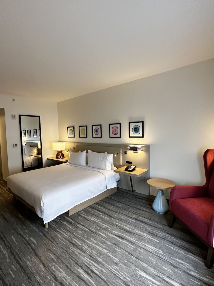 Hilton Garden Inn Miami Airport West - photo 8