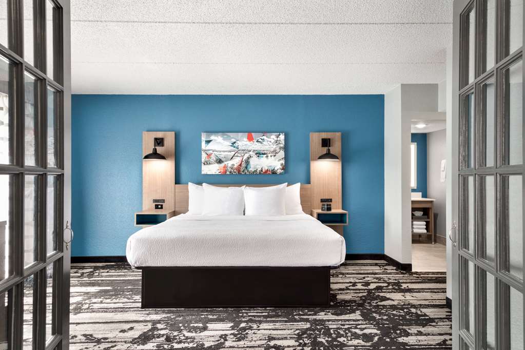 La Quinta Inn by Wyndham Temple - photo 26