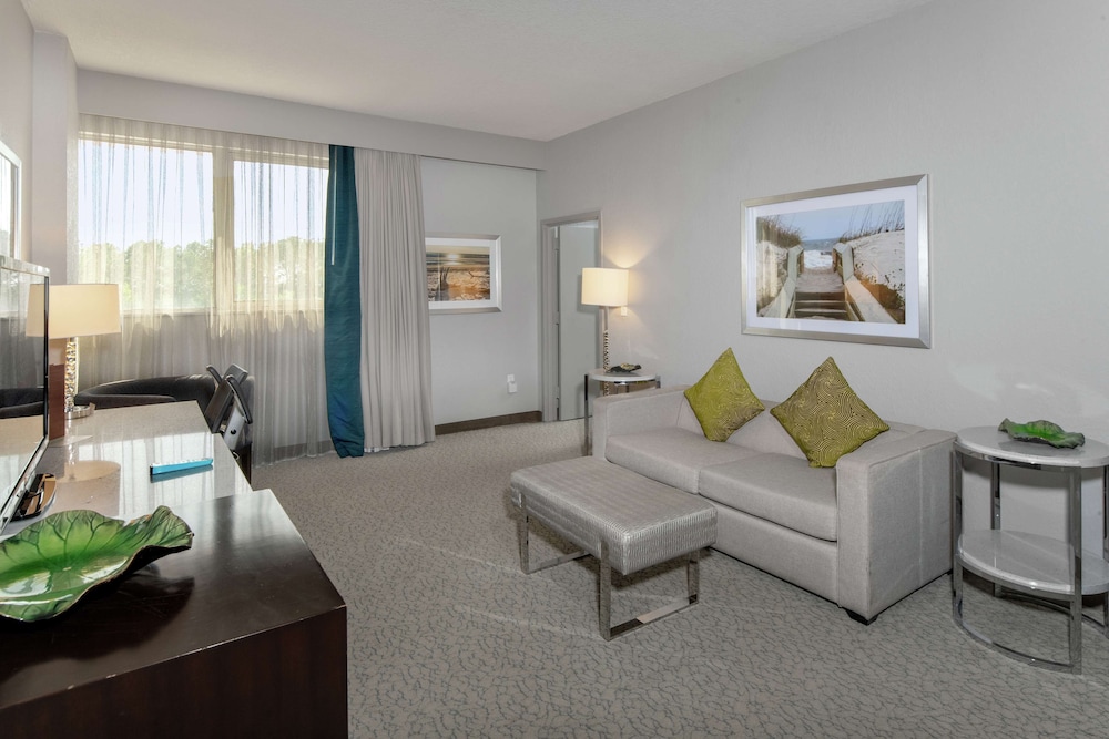 DoubleTree by Hilton Hotel Jacksonville Airport - photo 7