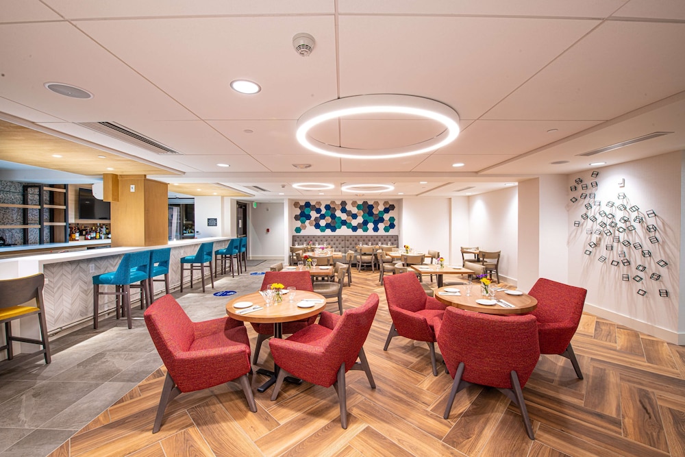 Hilton Garden Inn Asheville South - photo 40
