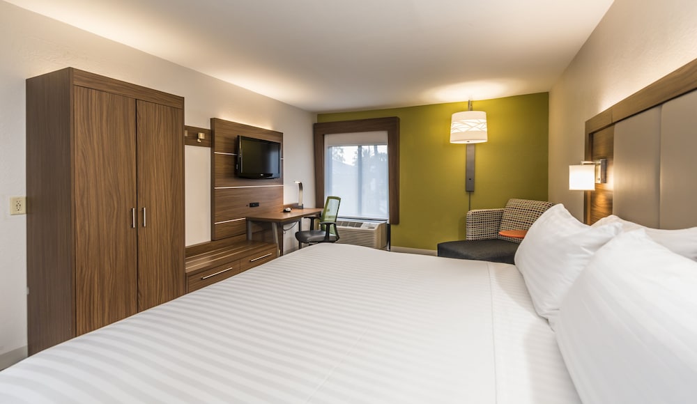 Holiday Inn Express Hotel & Suites Jacksonville South by IHG - photo 14