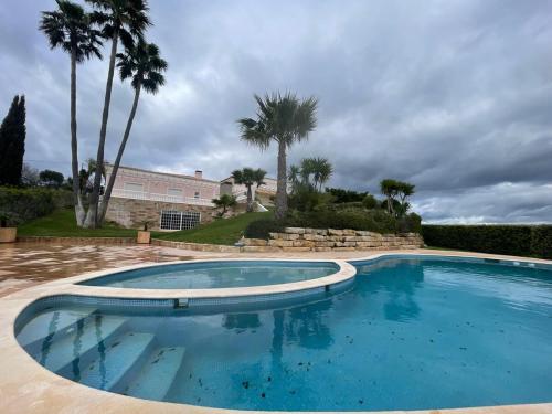 Moradia luxo — hotel in Moncarapacho