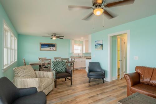 Southern Seabreeze by Oak Island Accommodations - photo 49
