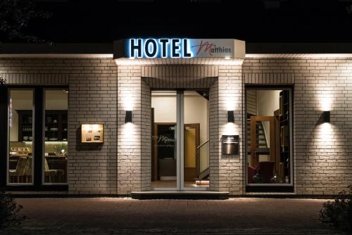 Hotel Matthias — Gnarrenburg