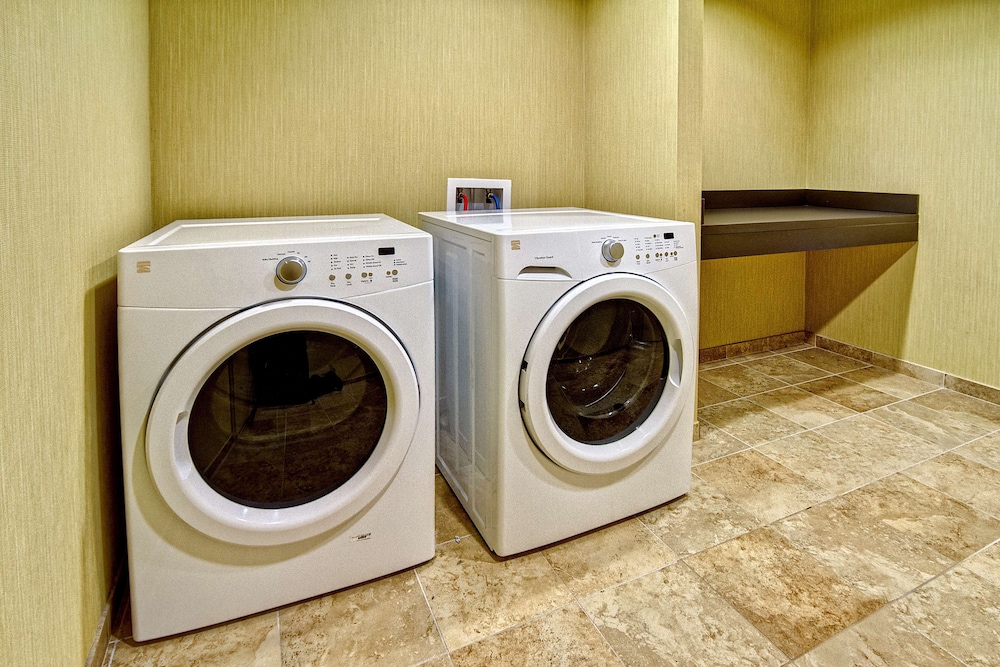 Hampton Inn Clarksdale - photo 14