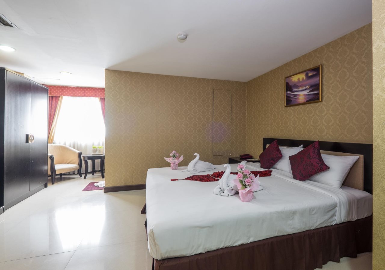 Grand Lucky Hotel