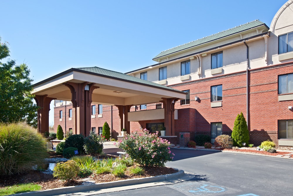Holiday Inn Express Corydon an IHG Hotel - featured photo