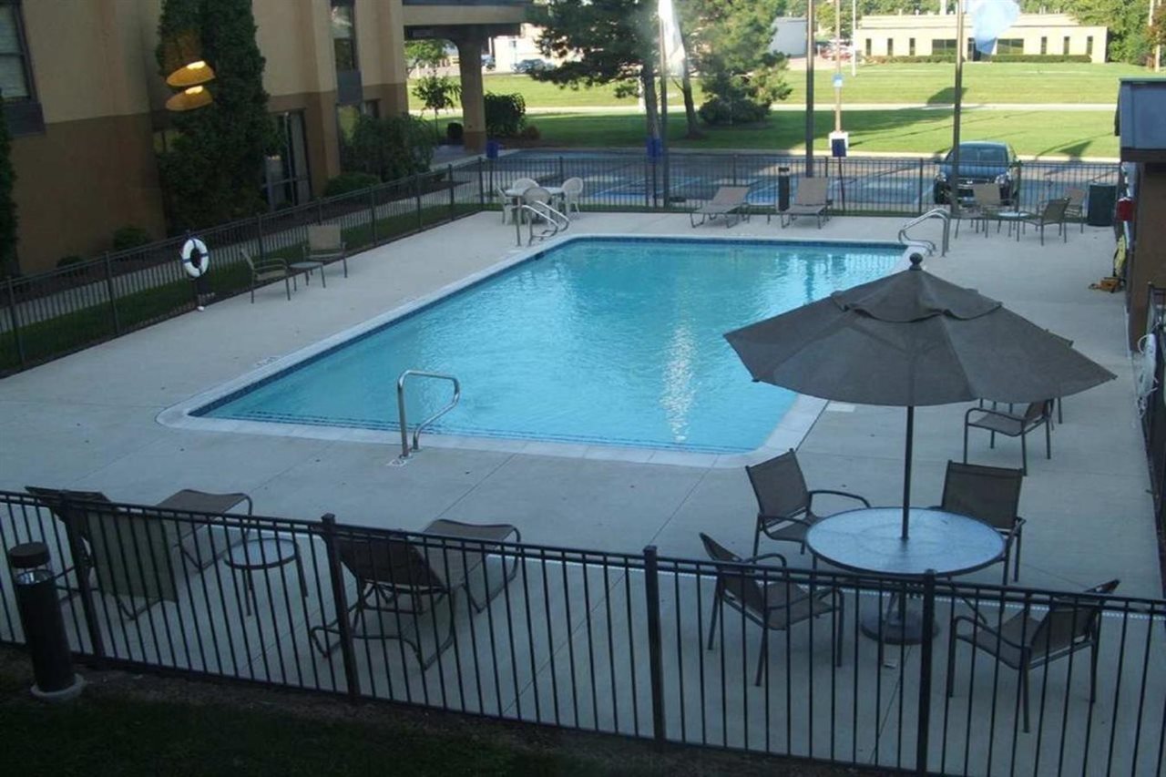 Hampton Inn Detroit Madison Heights South Troy - photo 9