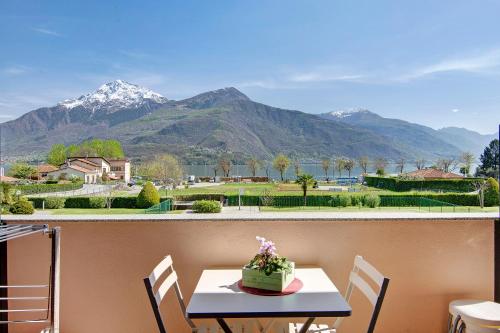 Casa vacanze vigna del Lago — 4-Star Luxury Hotel in Dongo, Italy