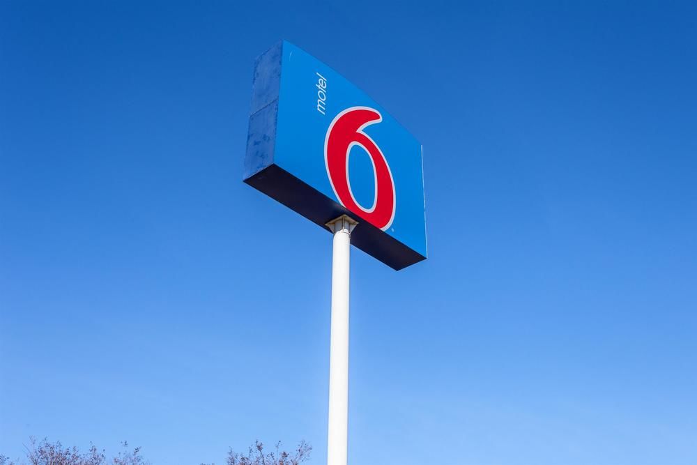 Motel 6 - photo 53