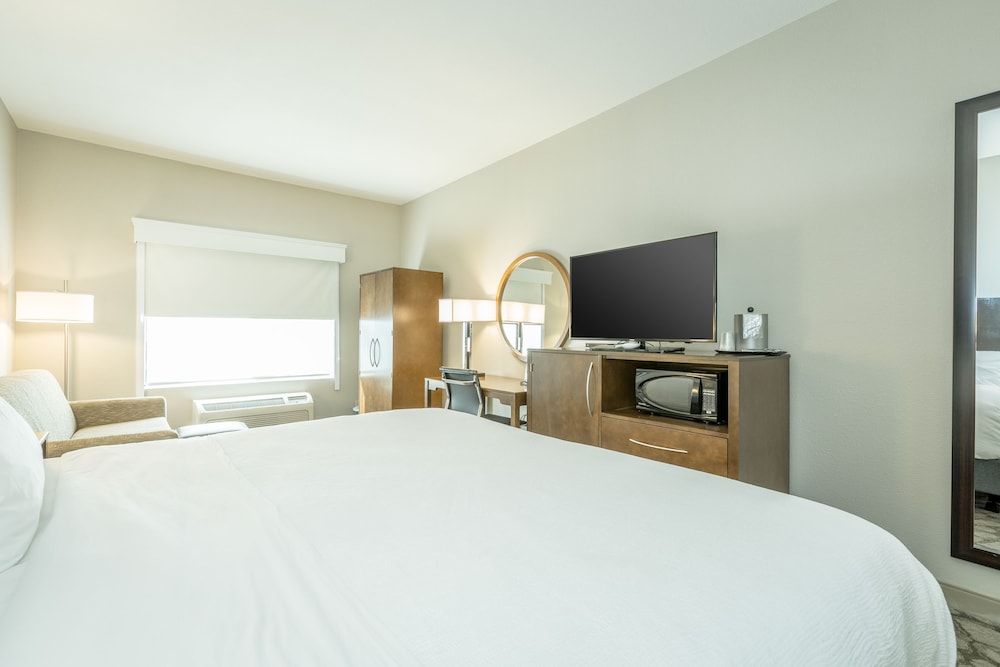 Holiday Inn Hotel & Suites Peachtree City by IHG - photo 5