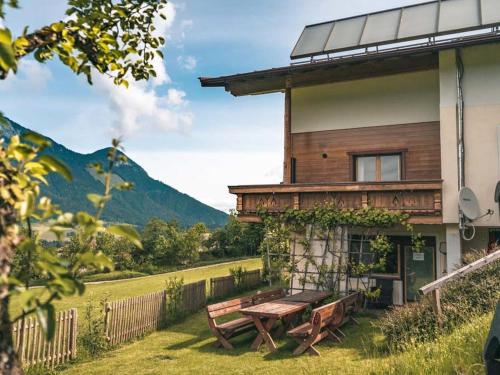 Linden Platzl in Itter, Austria