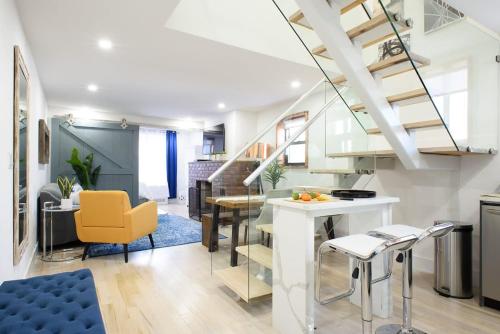 75 5 Luxury 3BR Duplex W d Elevator bldg — 4-Star Luxury Hotel in New York City, United States