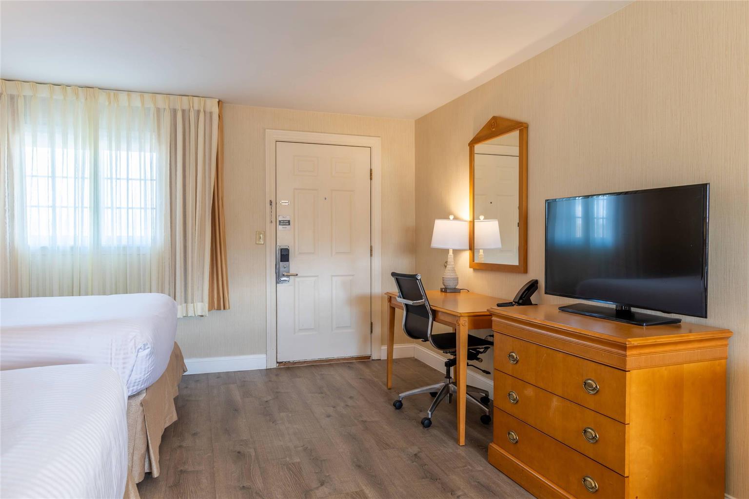 Port Inn and Suites Portsmouth an Ascend Collection Hotel - photo 10