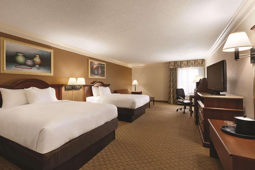 Comfort Inn & Suites Portland Corpus Christi - photo 8