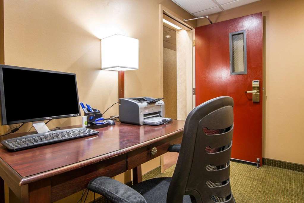 Comfort Inn I 10 West at 51st Ave - photo 25
