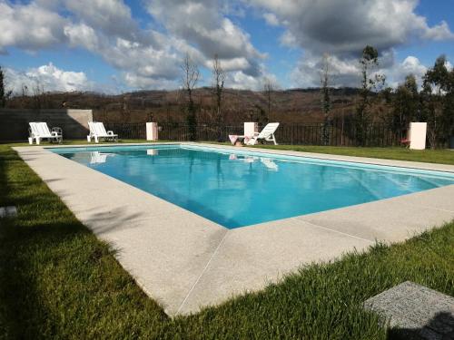 Eucalyptus Pink House — 4-Star Luxury Hotel in Gondomar, Portugal