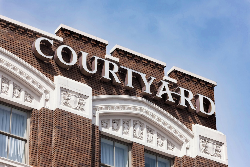 Courtyard by Marriott Omaha Downtown - photo 32