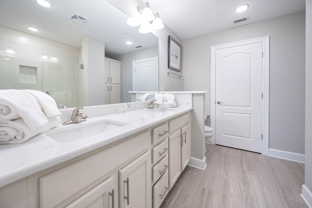 Phoenix Gulf Towers 1607 3 Bedroom Condo - photo 14