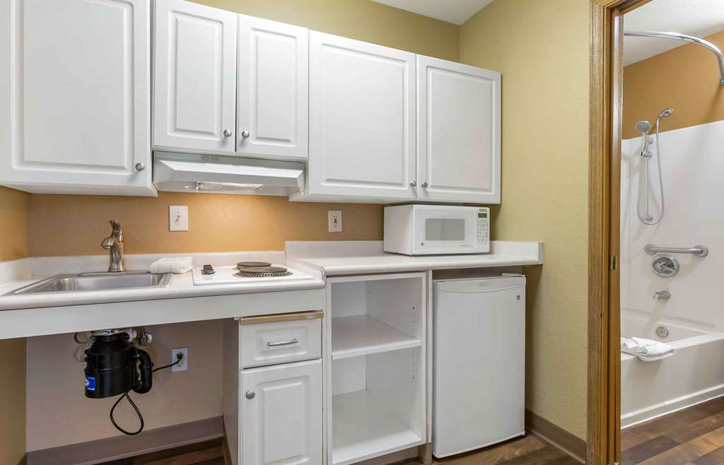 Extended Stay America Suites Phoenix Scottsdale - photo 24