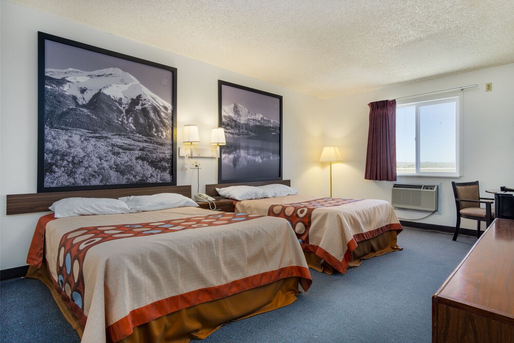 Super 8 By Wyndham Limon - photo 4