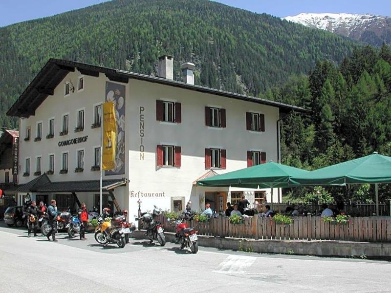 Hotel Gomagoierhof in Stelvio, Italy