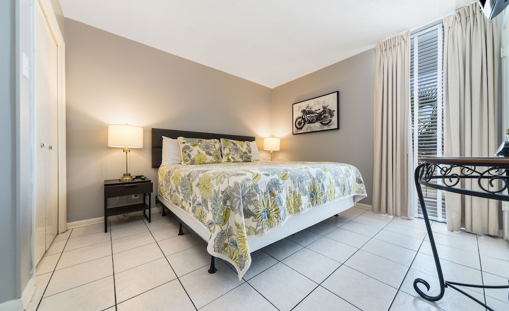 Edgewater Beach and Golf Resort by Resort Collection IV Panama City Beach - photo 25