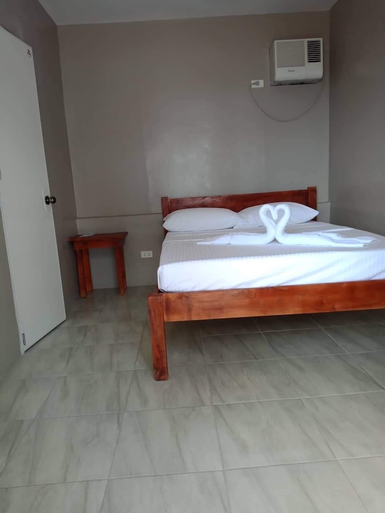 Sunrise Beach Resort pet-friendly hotel Cebu City