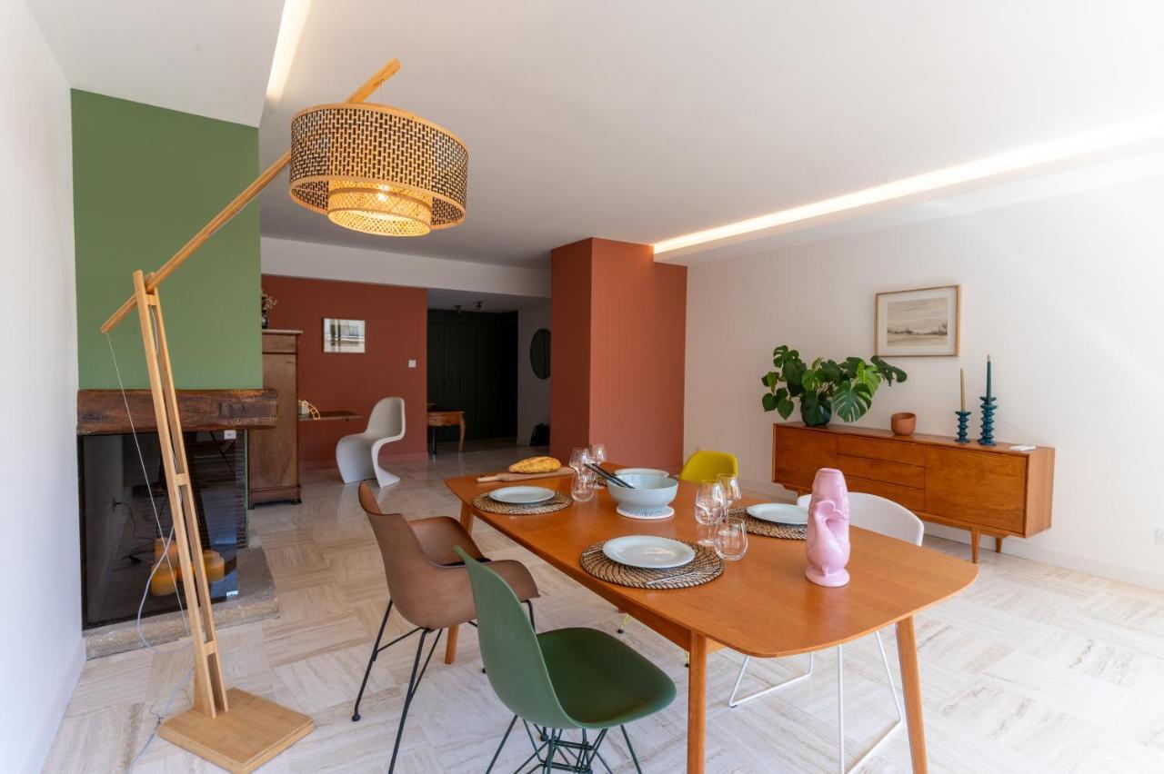 Le 17 Centre Historique Avec Garage — 4-Star Luxury Hotel in Avignon, France