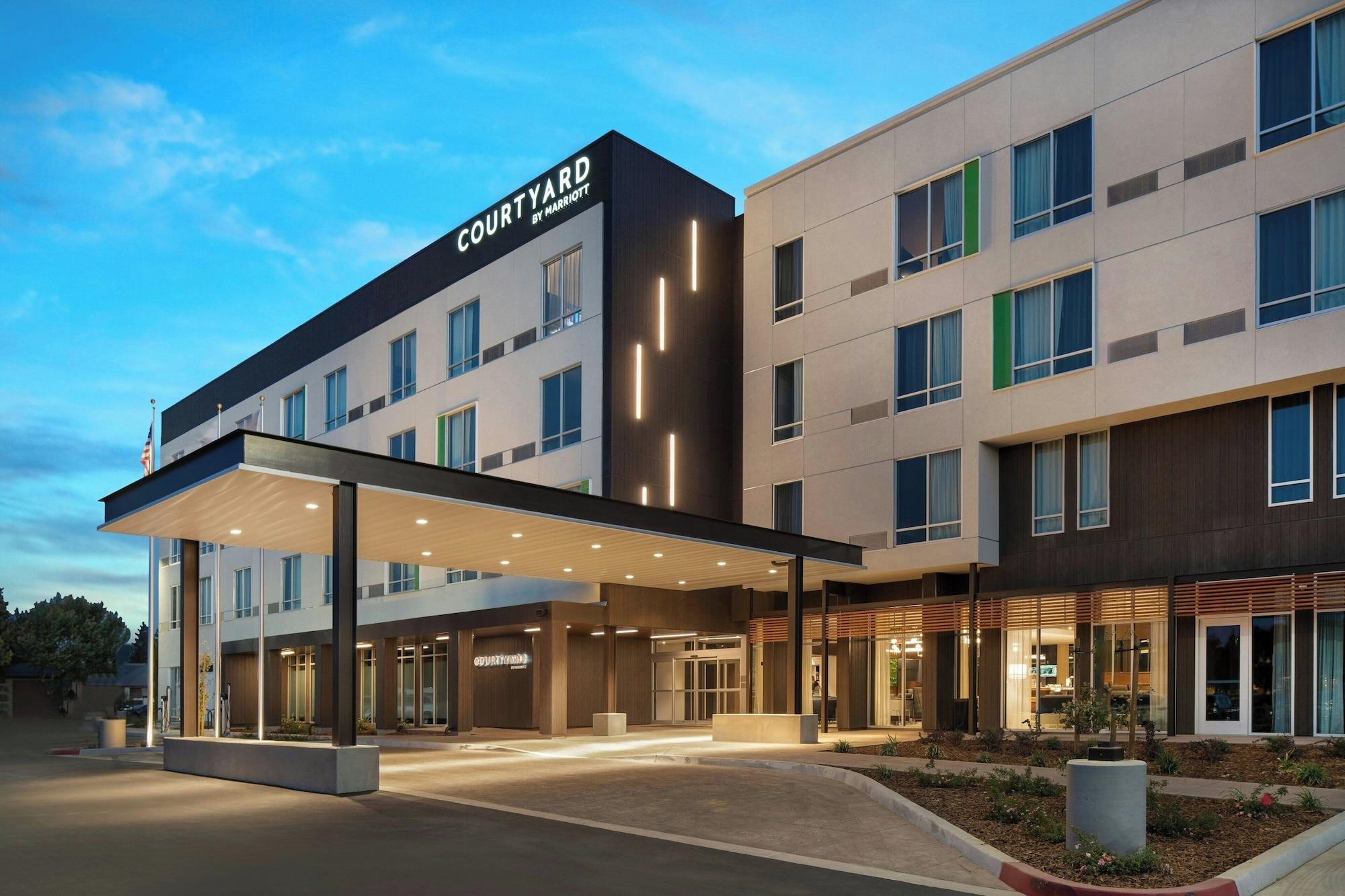 Courtyard by Marriott Fresno Clovis - featured photo