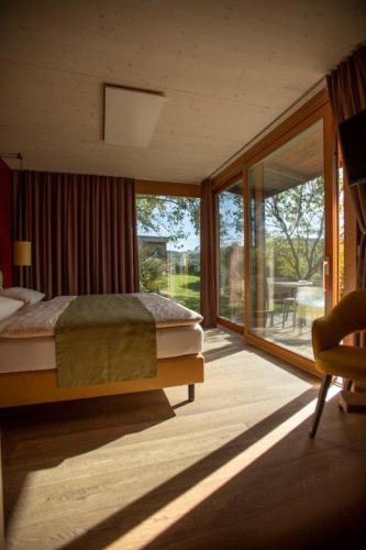 Triad Wiener Alpen Bett DZ — hotel in Bad Schoenau