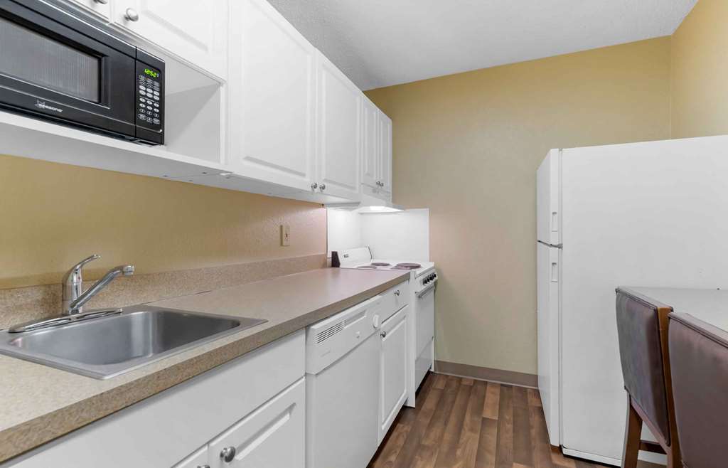 Extended Stay America Suites Corpus Christi Staples - photo 54