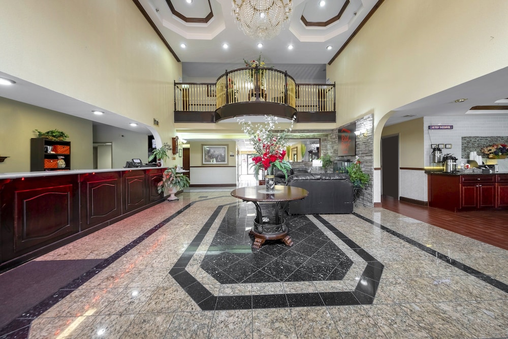 Red Roof Inn Atlanta Southeast - photo 4