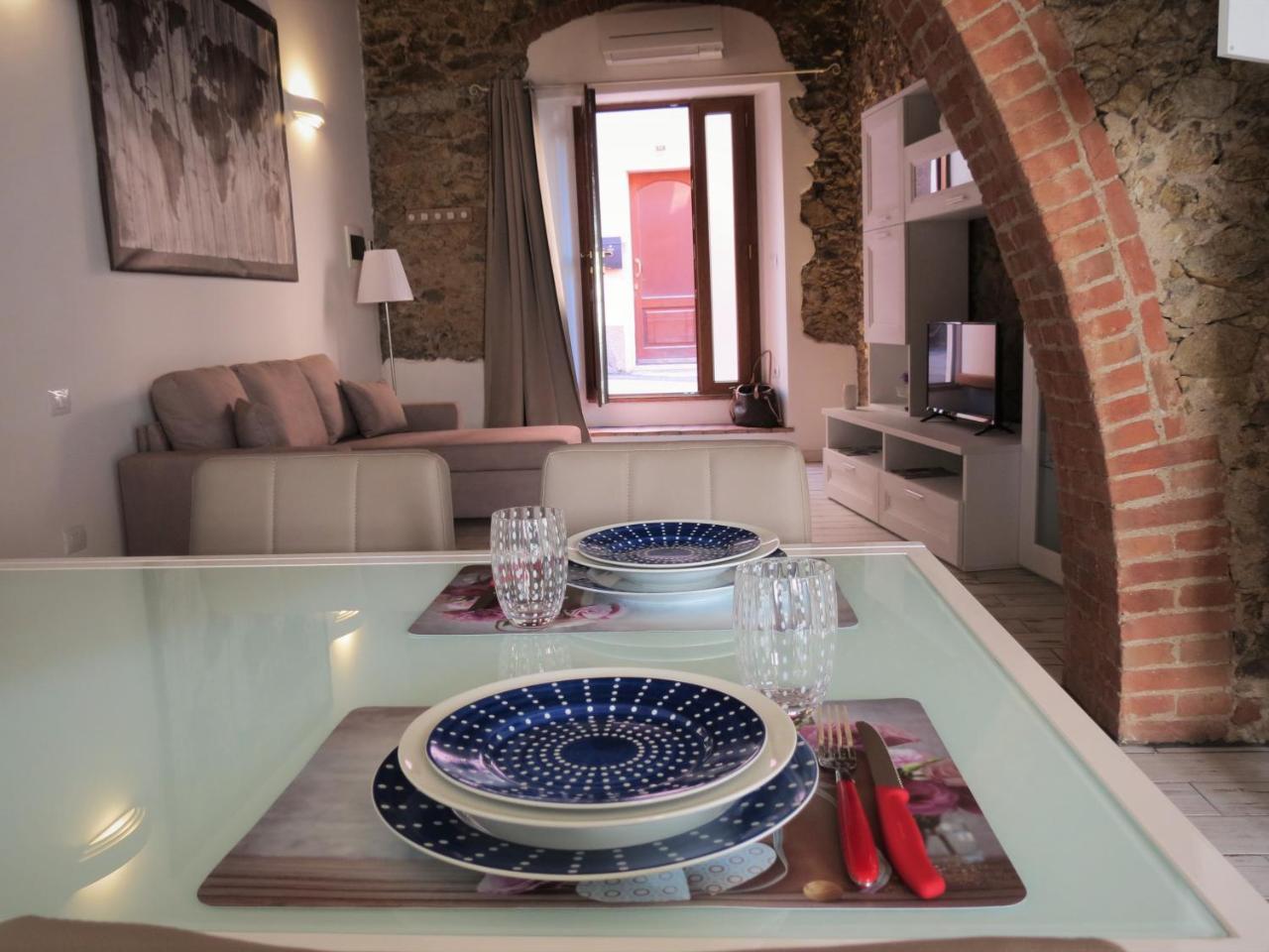 Casa Leo — 4-Star Luxury Hotel in Capoliveri, Italy